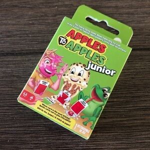 Apples to Apples Junior mini card game